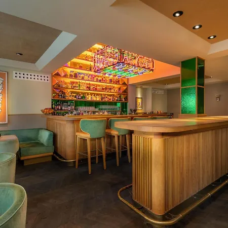 Отель Lume Boutique Hotel, Autograph Collection