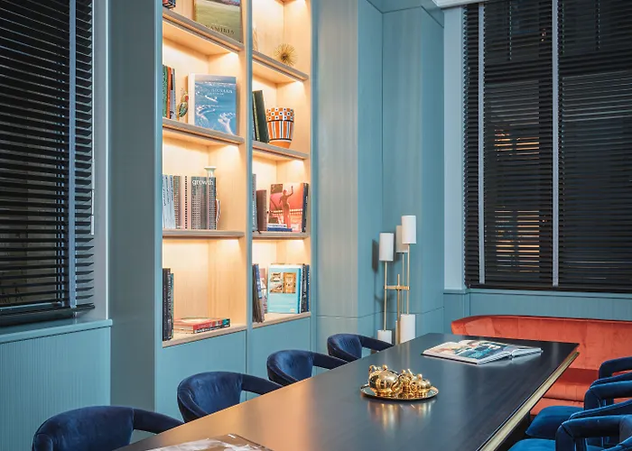 מלון Lume Boutique Hotel, Autograph Collection 4*