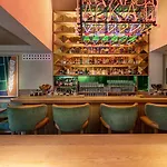 מלון Lume Boutique Hotel, Autograph Collection