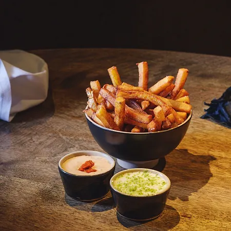 Hotel Lume Boutique Hotel, Autograph Collection 4*